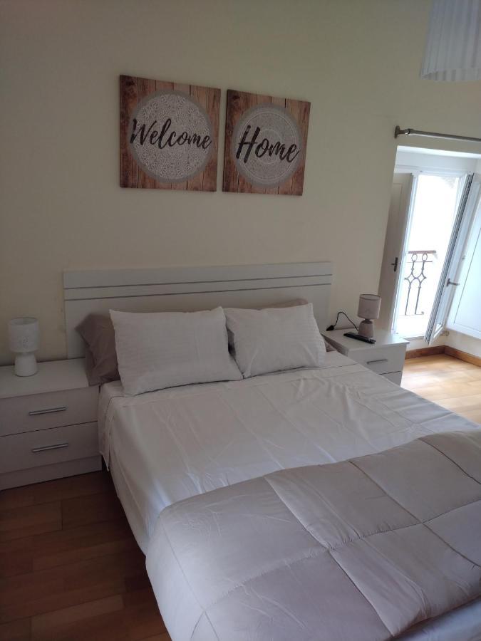 Apartamentos A Parada Do Camino Padron Ngoại thất bức ảnh
